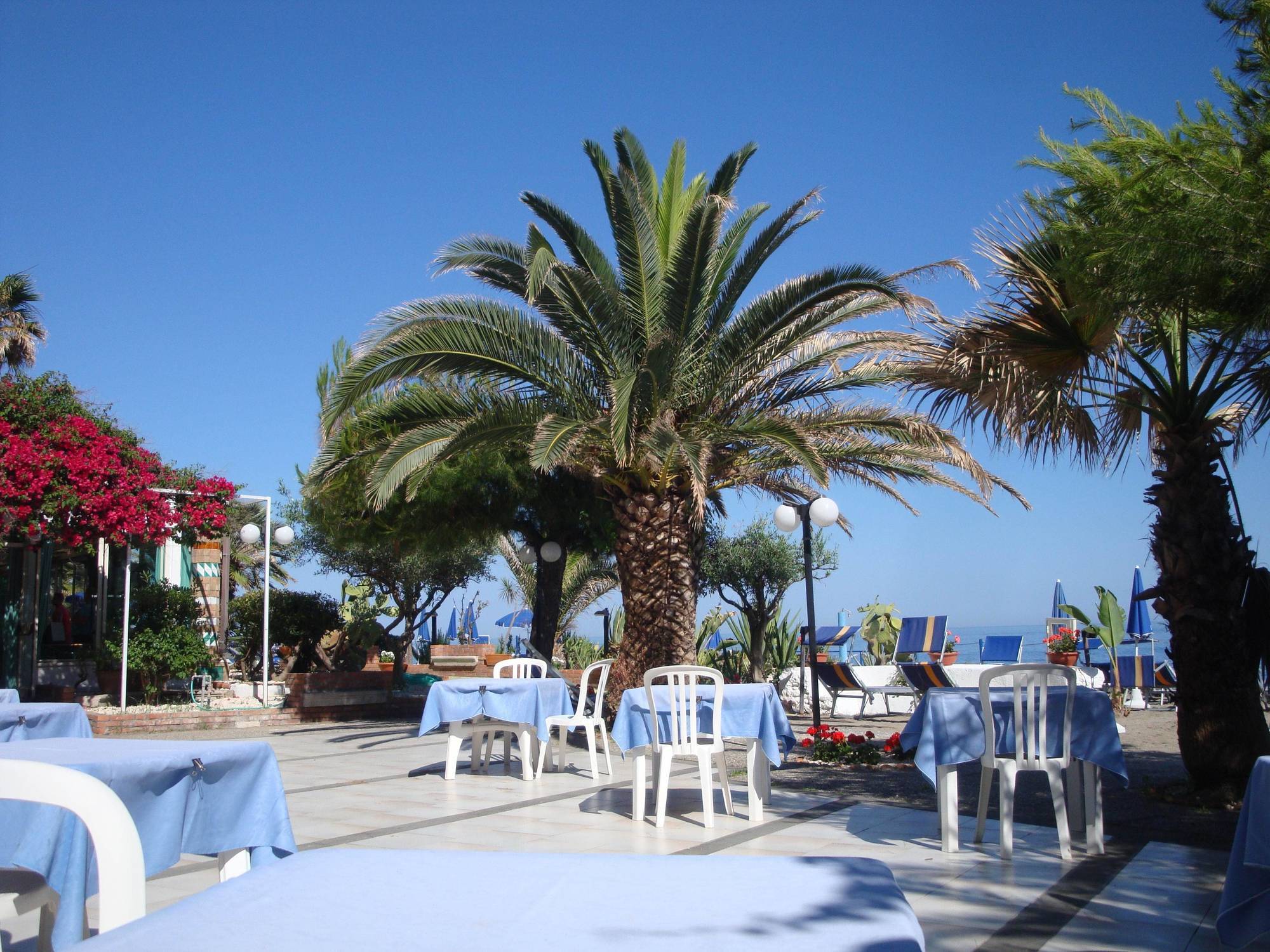 Hotel Nike Giardini Naxos Restoran gambar